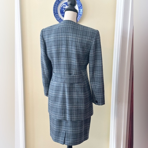 Jones New York | Vintage Gray Blue Plaid 100% Worsted Wool Skirt Suit Set - Picture 2 of 12